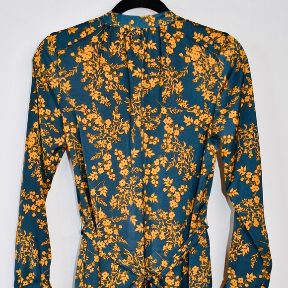 Floral Summer Dress - Picture 4 of 4